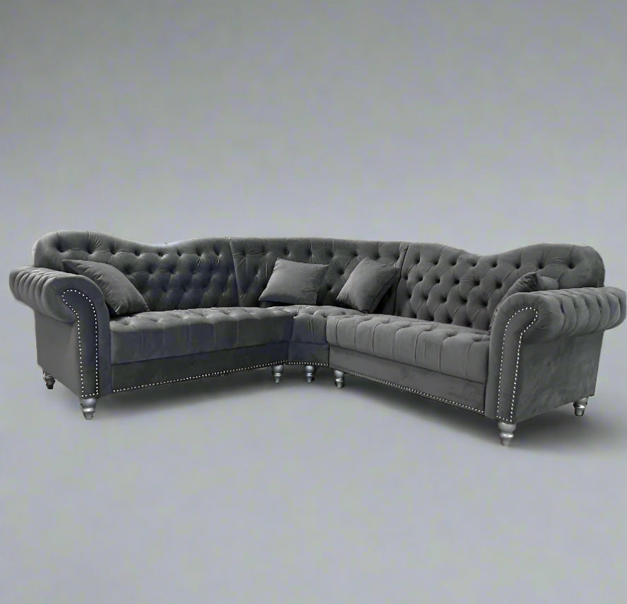 Elegance Chesterfield Sofa | Including Footstool